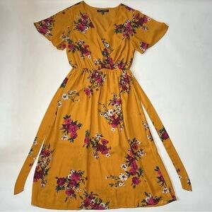 One Clothing Yellow Floral Midi Dress Women’s Size Small